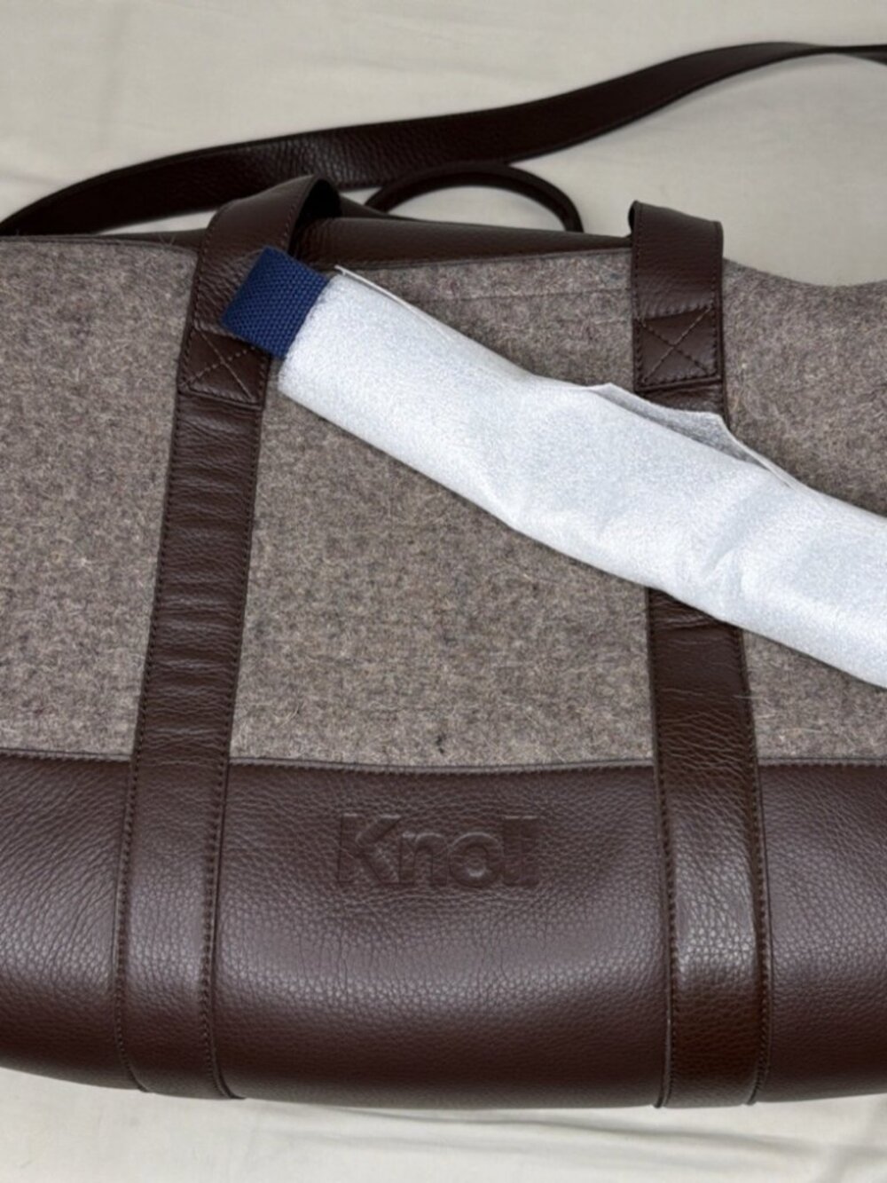 Rare MillerKnoll Wool Leather Weekender Travel Bag Red Filzfelt Herman Miller